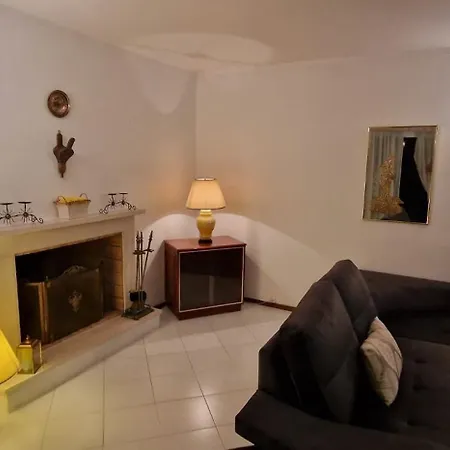 Adam House Hotel