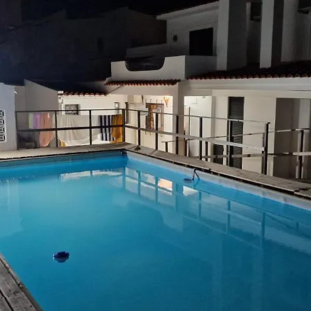 Adam House * Olhao